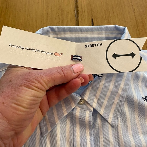 Vineyard Vines Women’s Blue White Striped Bows Button Down Shirt Large NEW - Picture 10 of 12